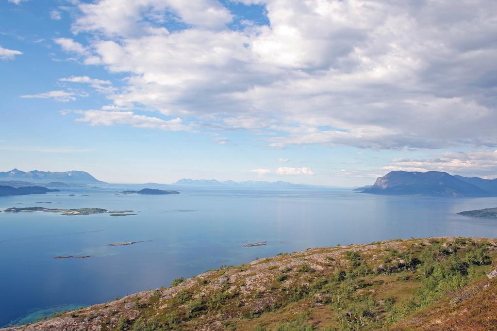 Вілла Tjeldsundbrua Maritim Evenskjer Екстер'єр фото
