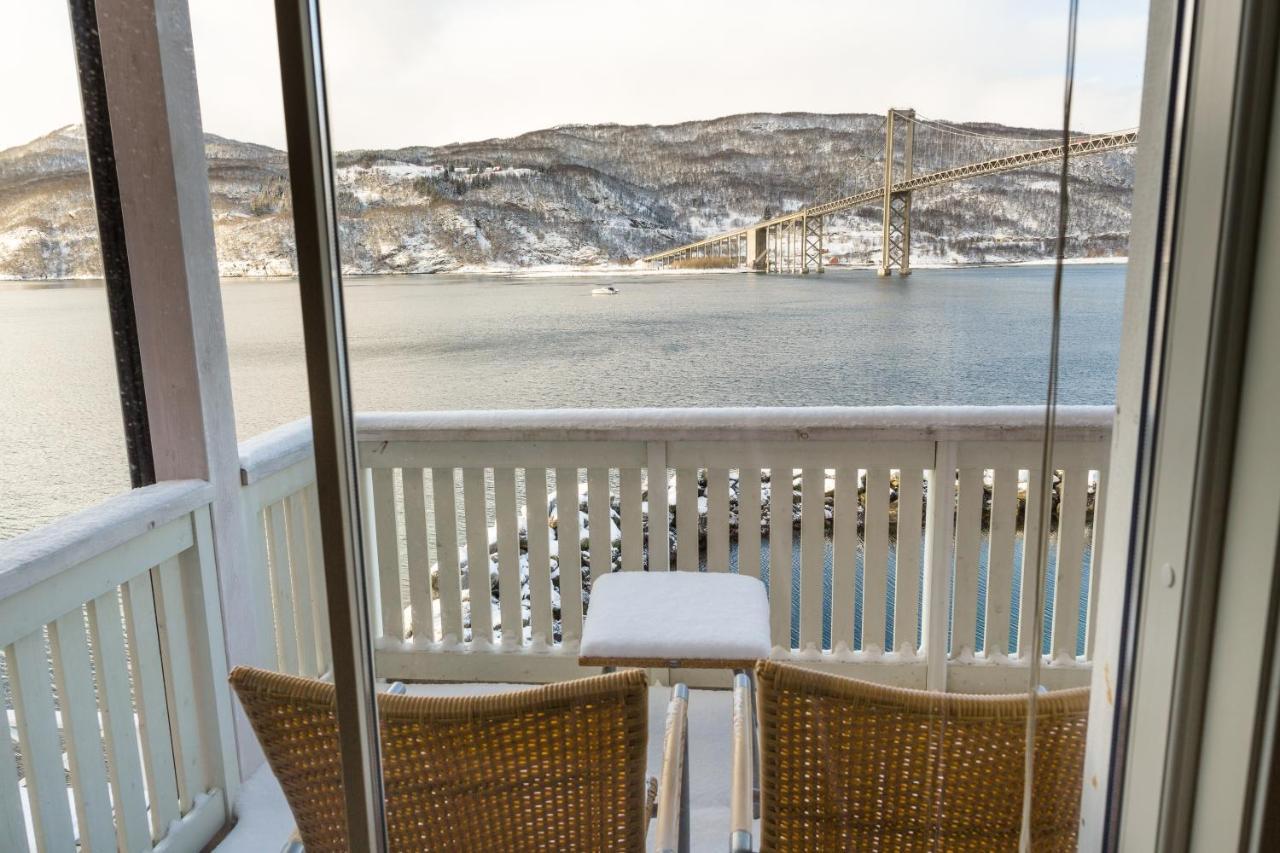 Вілла Tjeldsundbrua Maritim Evenskjer Екстер'єр фото